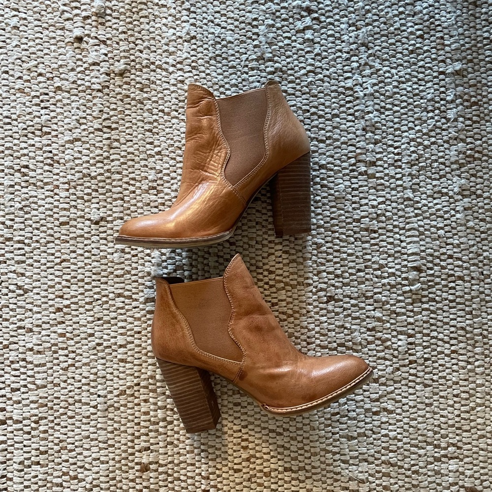 Chinese Laundry Booties 6.5